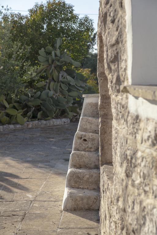 Trullo Degli Ulivi Villa Ostuni Exterior foto